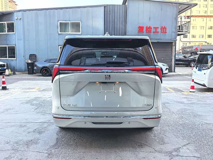 Buick GL8 ES 2025 2025款 陆尊 尊享版