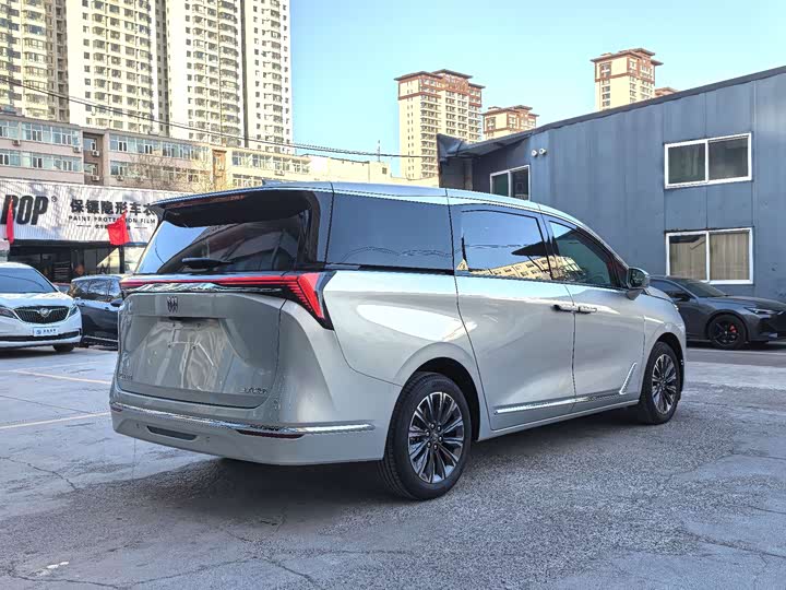 Buick GL8 ES 2025 2025款 陆尊 尊享版