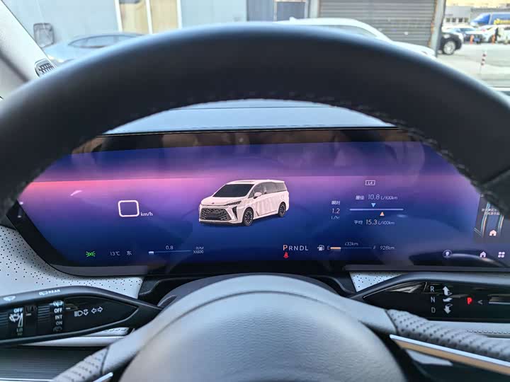 Buick GL8 ES 2025 2025款 陆尊 尊享版