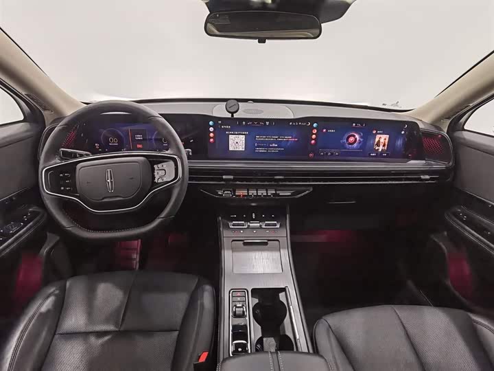 Lincoln Corsair 2025 2025款 2.0T 两驱尊享版