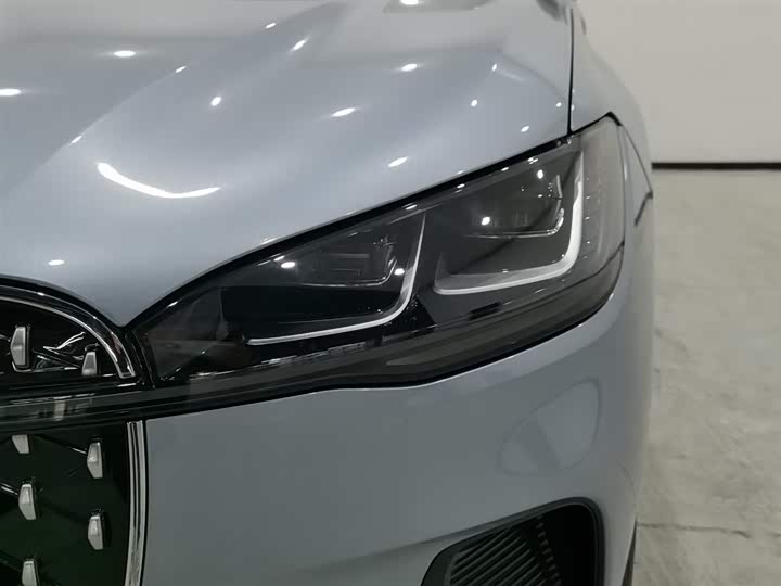 Lincoln Corsair 2025 2025款 2.0T 两驱尊享版