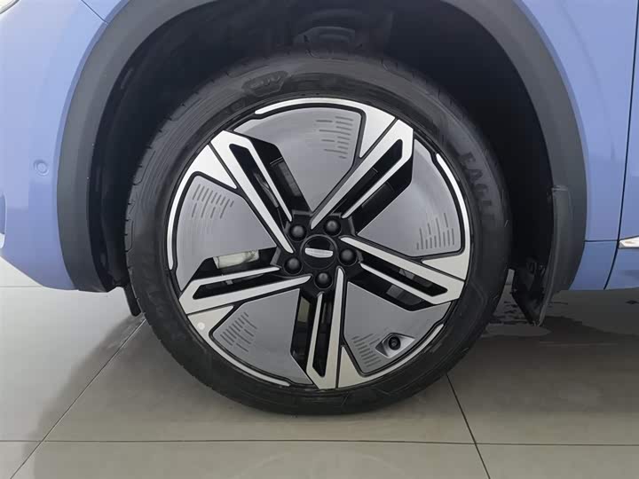 Geely Monjaro L Hybrid 2022 2022款 1.5T DHT增程电动旗舰版