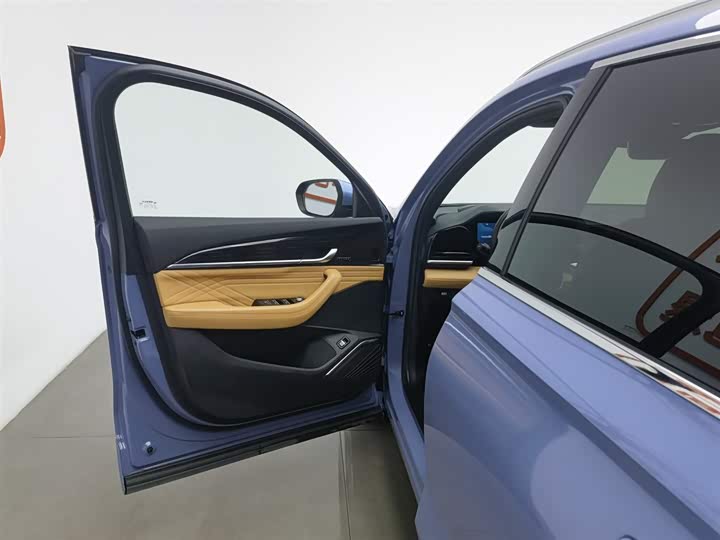 Geely Monjaro L Hybrid 2022 2022款 1.5T DHT增程电动旗舰版