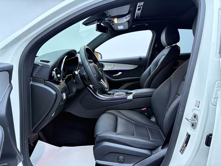 Mercedes-Benz GLC-Class Coupe 2023 2023款 GLC 260 4MATIC 轿跑SUV