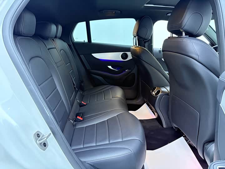 Mercedes-Benz GLC-Class Coupe 2023 2023款 GLC 260 4MATIC 轿跑SUV