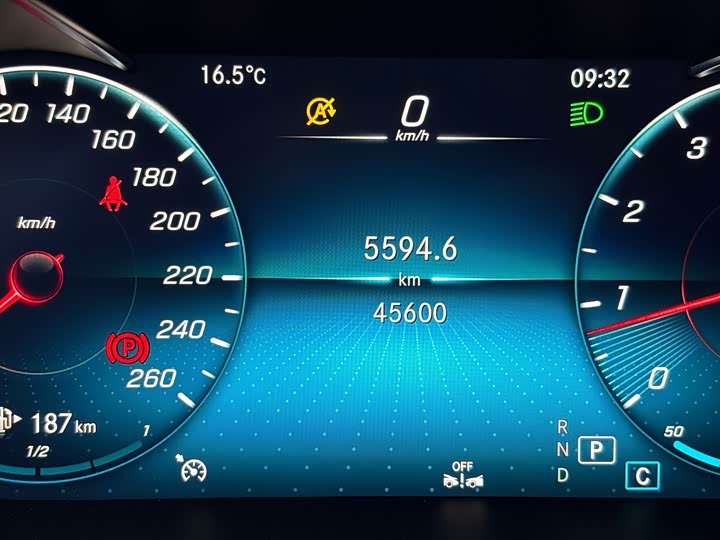 Mercedes-Benz GLC-Class Coupe 2023 2023款 GLC 260 4MATIC 轿跑SUV