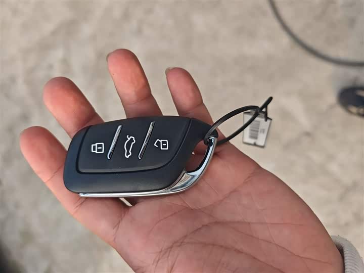 Roewe i5 2026 2026款 1.5L CVT豪华版