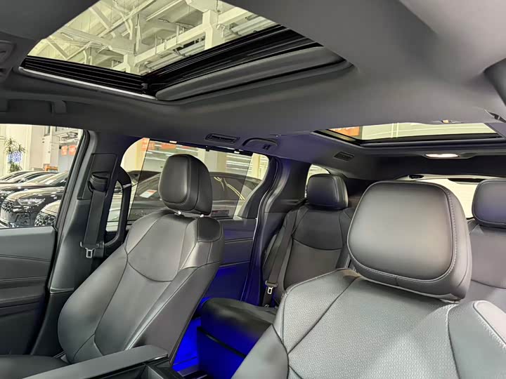 Toyota Granvia 2024 2024款 2.5L混动 豪华版