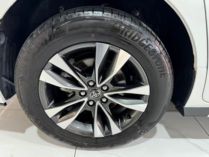 Toyota Granvia 2024 2024款 2.5L混动 豪华版