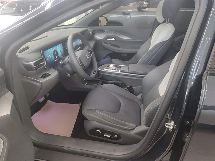 BAIC Arcfox Alpha S 2023 2023款 525E 森林版 160kW