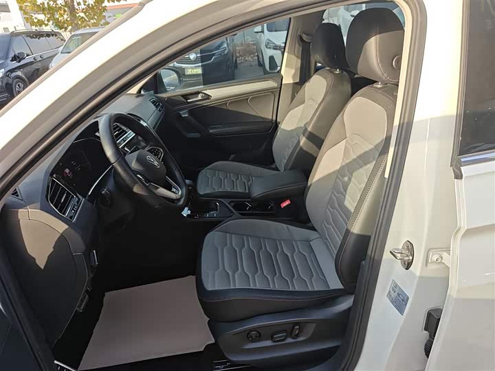 Volkswagen Tiguan X 2021 2021款 330TSI 两驱越享版