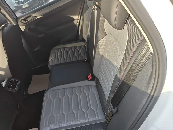 Volkswagen Tiguan X 2021 2021款 330TSI 两驱越享版