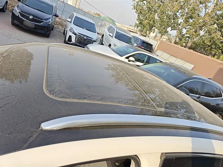 Volkswagen Tiguan X 2021 2021款 330TSI 两驱越享版