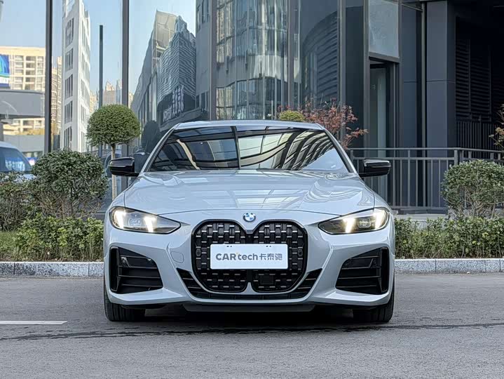 BMW 4 Series 2024 2024款 430i M运动曜夜套装