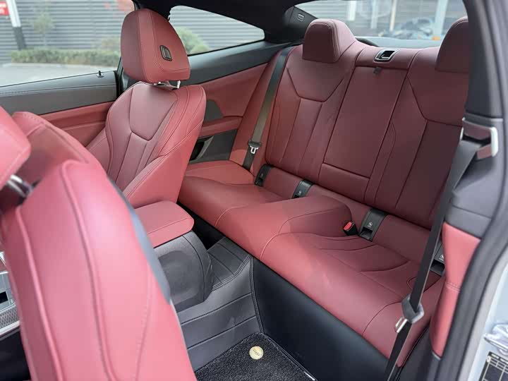 BMW 4 Series 2024 2024款 430i M运动曜夜套装