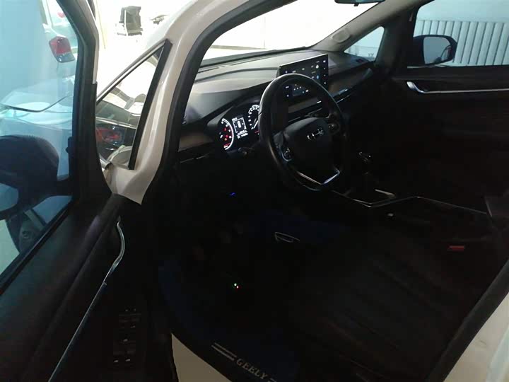 Geely Vision X3 2021 2021款 PRO 1.5L 手动精英型