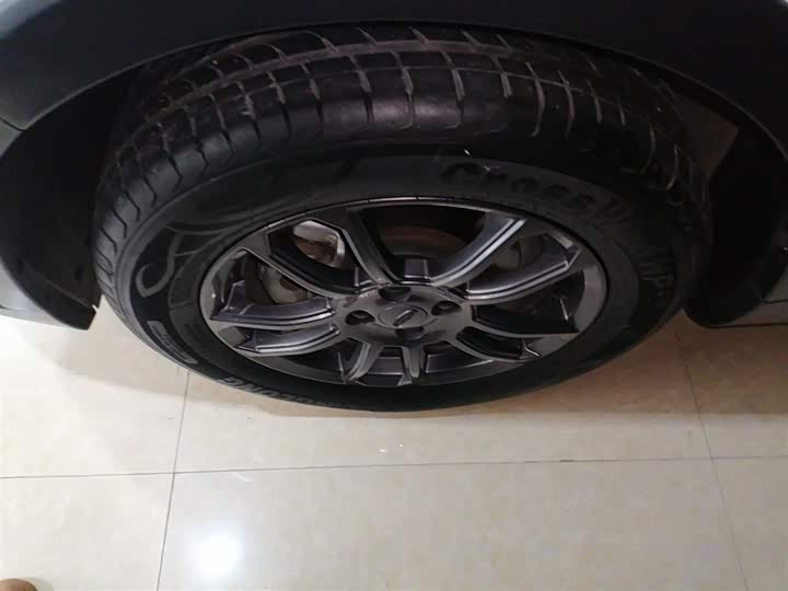 Geely Vision X3 2021 2021款 PRO 1.5L 手动精英型