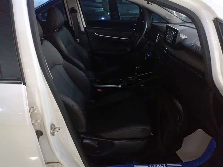 Geely Vision X3 2021 2021款 PRO 1.5L 手动精英型