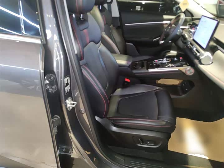 GAC Trumpchi Emkoo 2022 2022款 1.5T 超新星Pro版