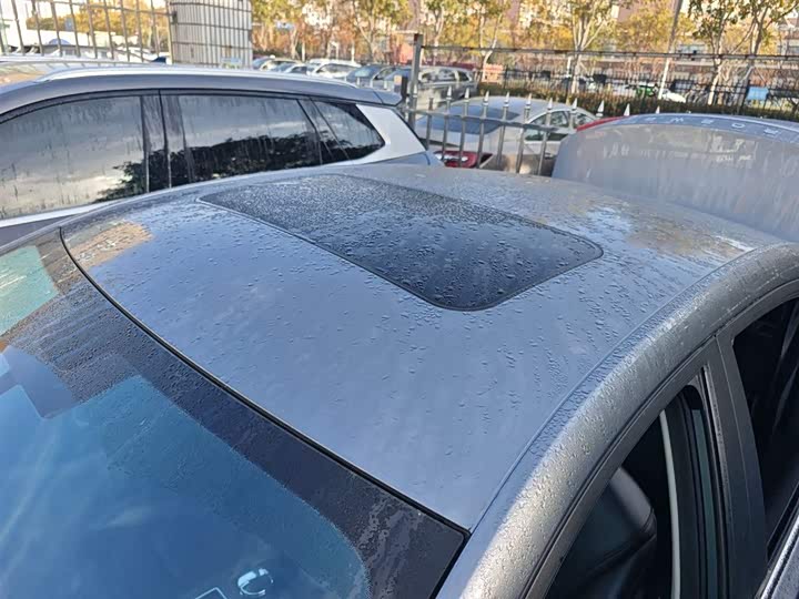 Roewe i5 2023 2023款 1.5L CVT尊荣版