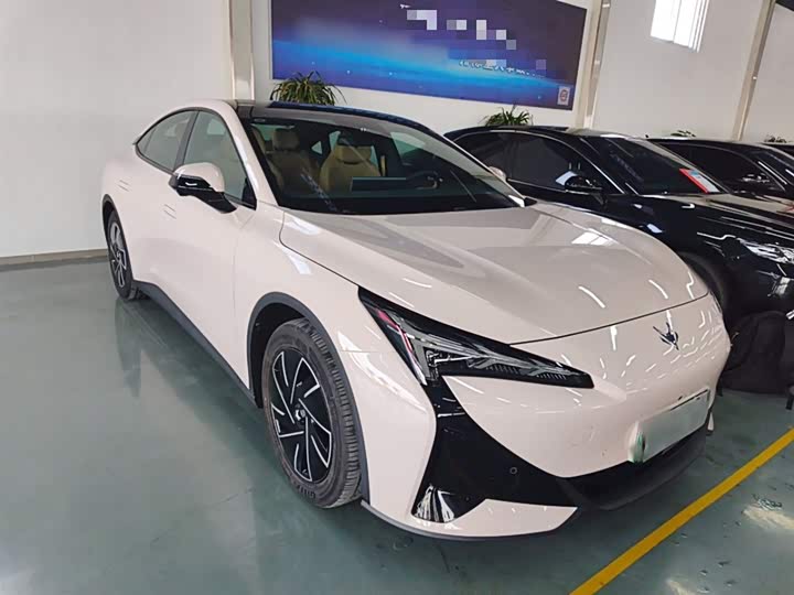 BAIC Arcfox Alpha S5 2024 2024款 560PRO 185kW