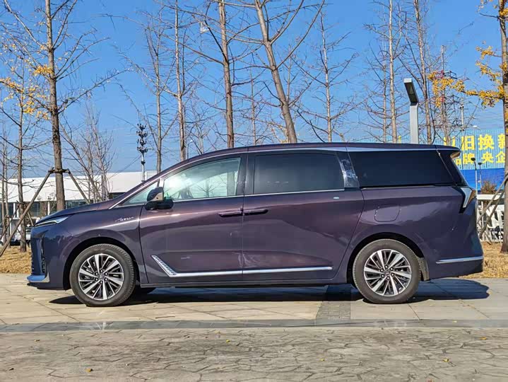 2026 Buick GL8 Hybrid