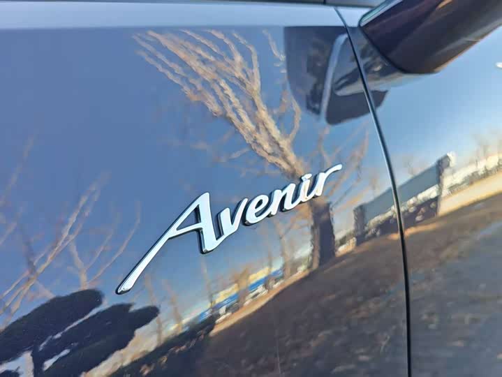 Buick GL8 Hybrid 2026 2026款 陆尊 奢享版