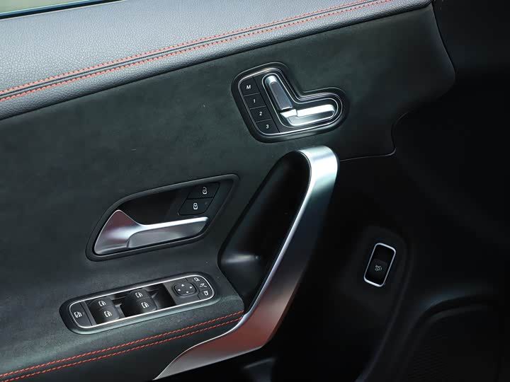 Mercedes-Benz CLA-Class 2023 2023款 CLA 200