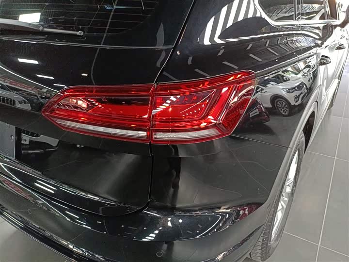 Volkswagen Touareg 2023 2023款 2.0TSI 锐尚版