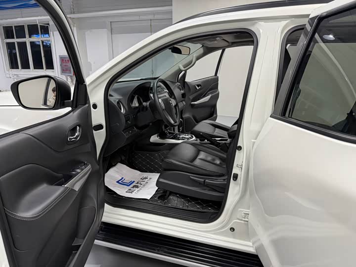 Nissan Terra 2020 2020款 2.5L XL Upper 自动两驱豪华版