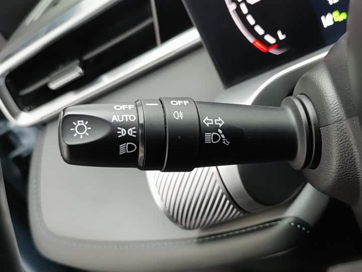 GAC Trumpchi Emkoo 2022 2022款 2.0ATK 双子星Pro版