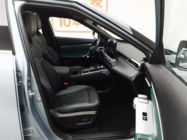 GAC Trumpchi Emkoo 2022 2022款 2.0ATK 双子星Pro版