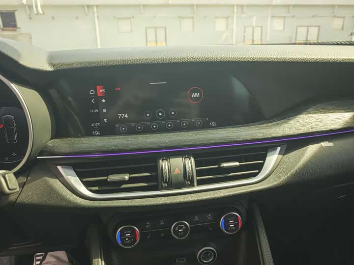 Alfa Romeo Stelvio 2023 2023款 2.0T 280HP Sprint纵擎版