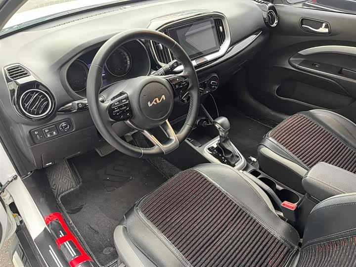 Kia KX1 2021 2021款 1.4L 自动趣享版