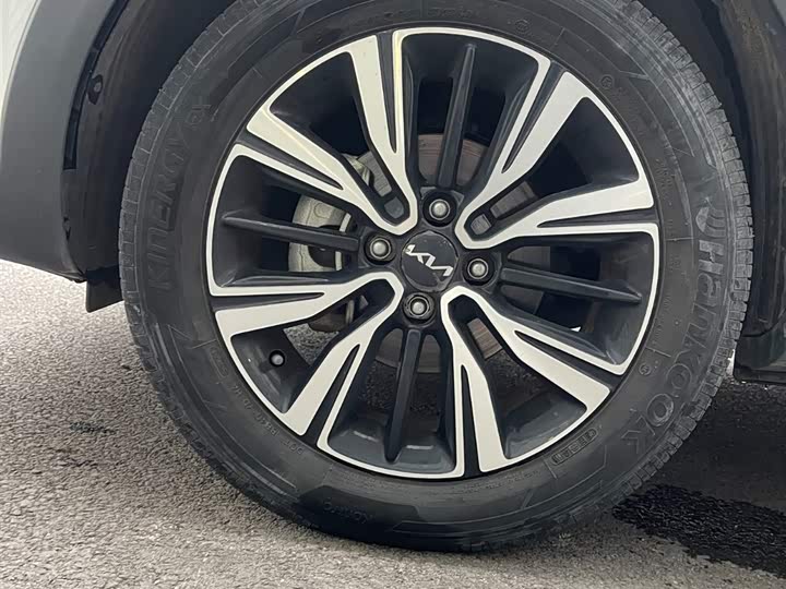 Kia KX1 2021 2021款 1.4L 自动趣享版