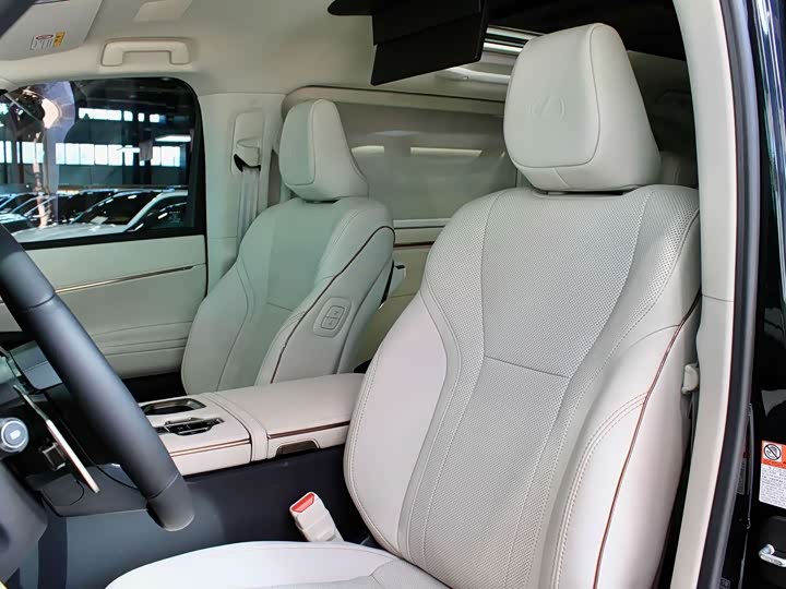 Lexus LM 2023 2023款 500h 六座尊崇版
