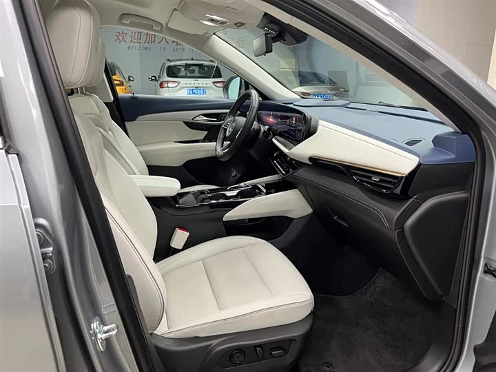 Buick Envision Plus 2024 2024款 昂科威Plus 四驱Avenir艾维亚