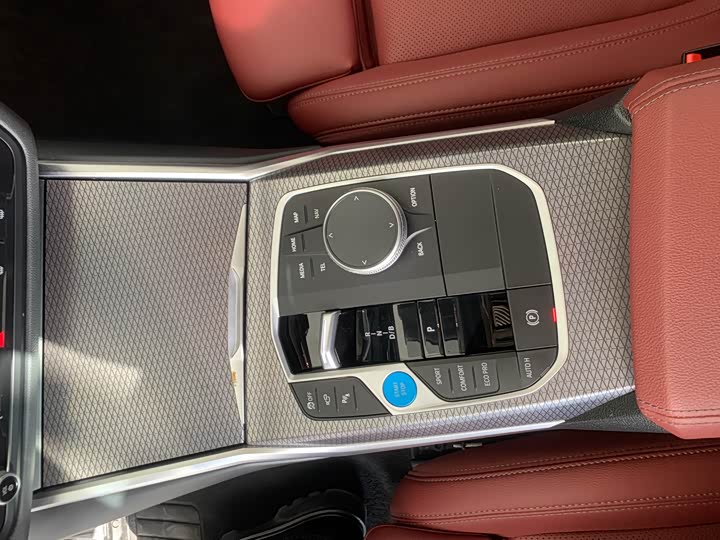 BMW i3 2025 2025款 eDrive 40 L 曜夜运动套装