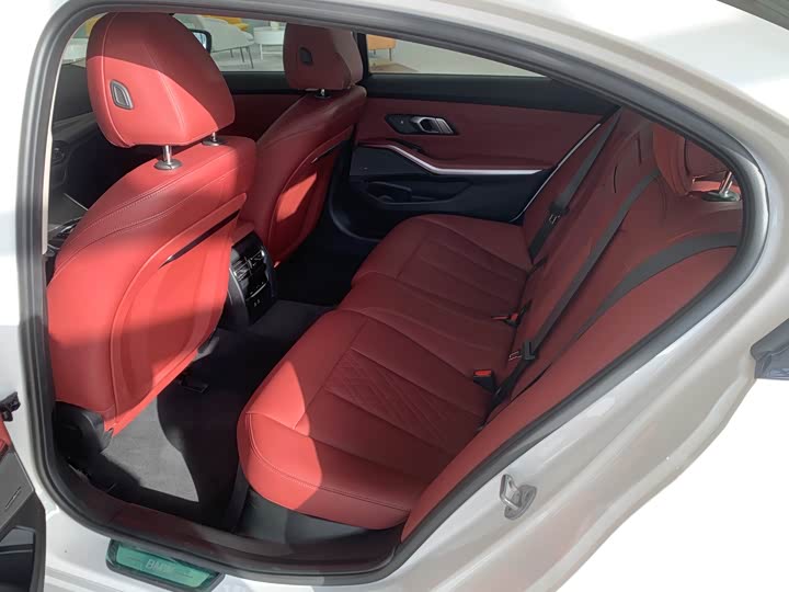 BMW i3 2025 2025款 eDrive 40 L 曜夜运动套装