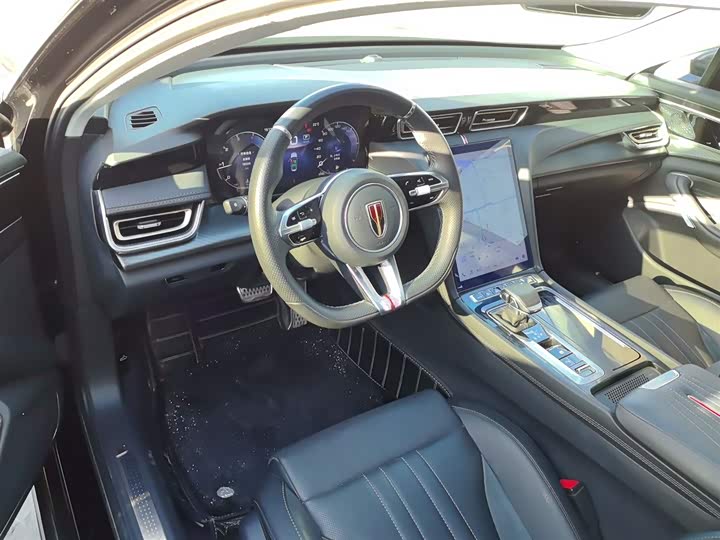 Hongqi H6 2023 2023款 2.0T 致逸版