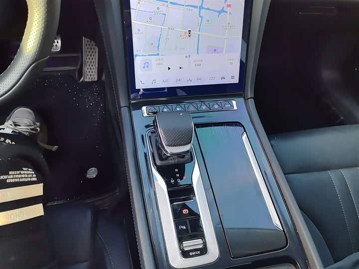 Hongqi H6 2023 2023款 2.0T 致逸版