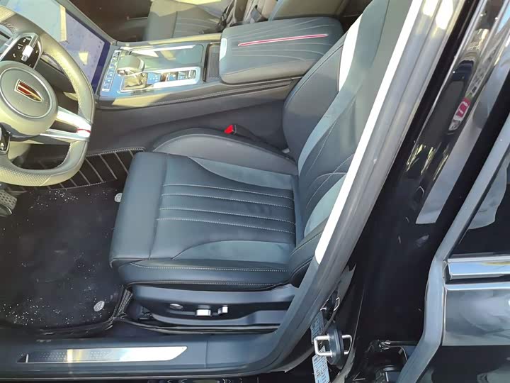 Hongqi H6 2023 2023款 2.0T 致逸版