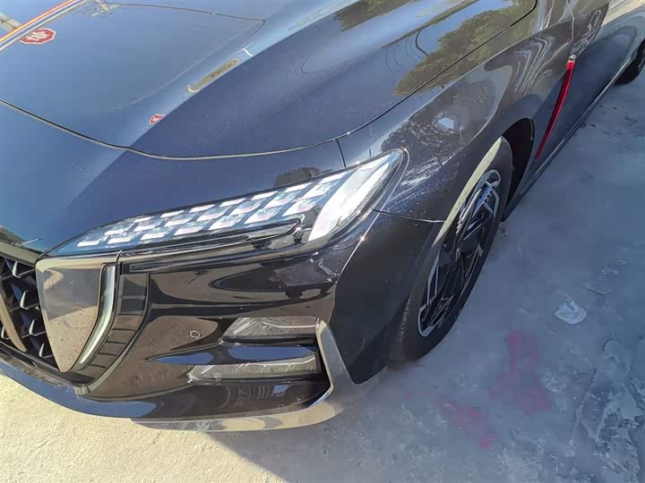 Hongqi H6 2023 2023款 2.0T 致逸版