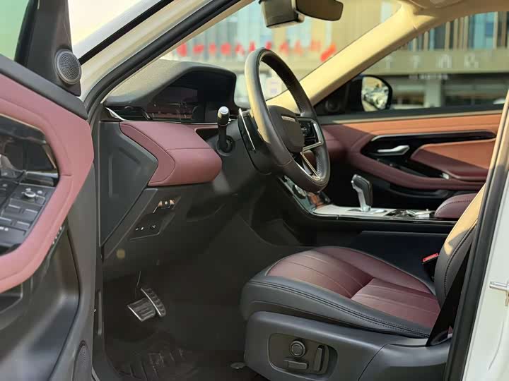 Land Rover Range Rover Evoque L Hybrid 2023 2023款 极光L P300e 插电式电动混合版