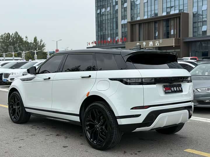 Land Rover Range Rover Evoque L Hybrid 2023 2023款 极光L P300e 插电式电动混合版