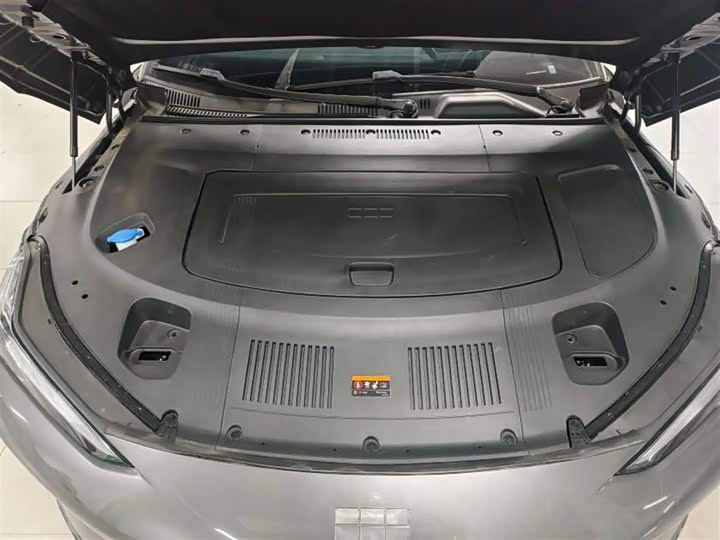 Geely Galaxy E8 2024 2024款 550km 后驱MAX