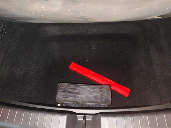 Geely Galaxy E8 2024 2024款 550km 后驱MAX