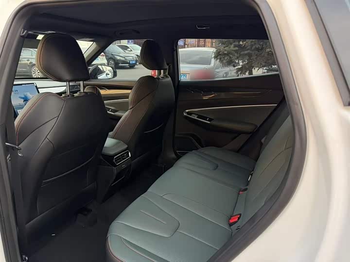 Geely Atlas 2024 2024款 1.5TD 智联+