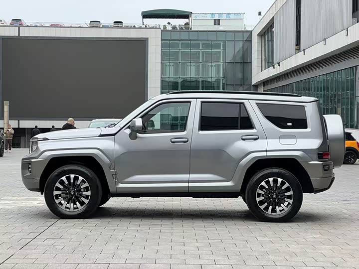 Tank 700 Hybrid 2024 2024款 Hi4-T 极境版