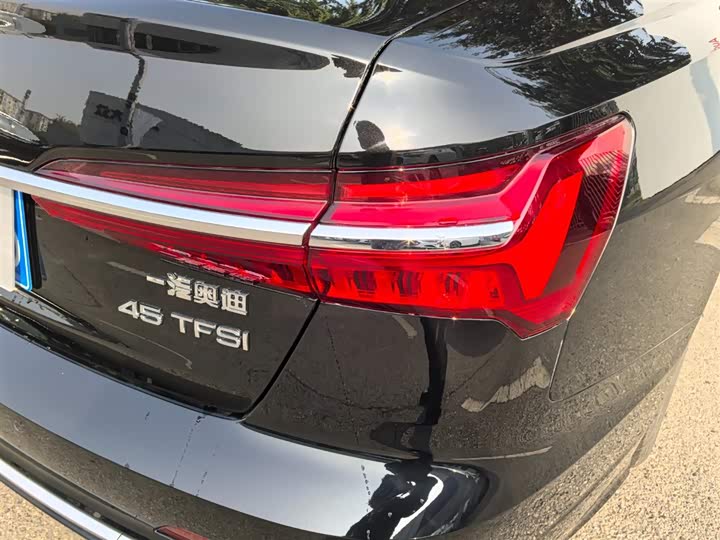 Audi A6L 2024 2024款 45 TFSI 臻选动感型